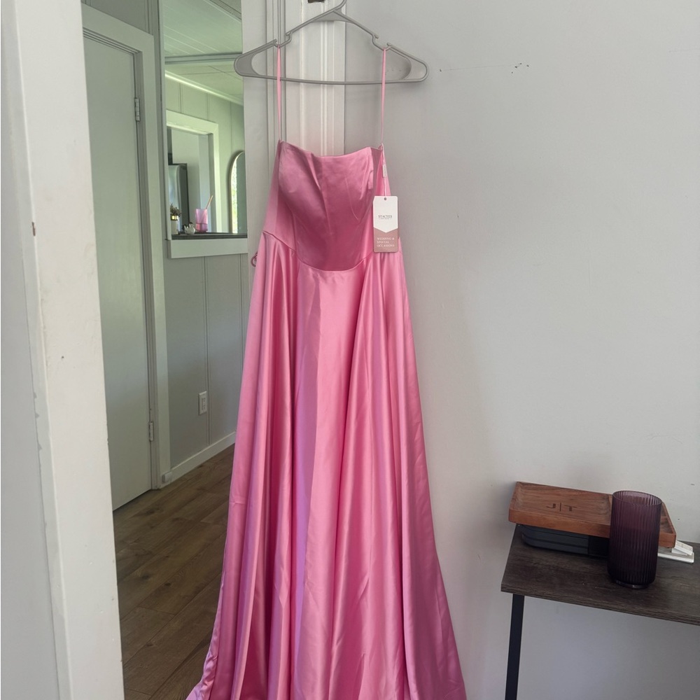 Elegant Pink Satin Prom Dress brand new